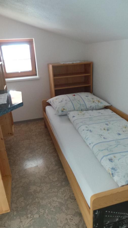 Sonnenappartement Mayrhofen Habitación foto